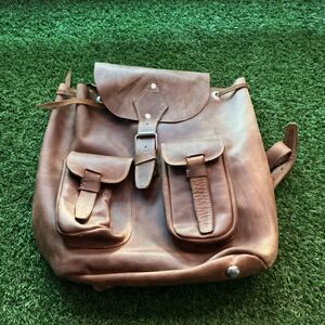 Brown Distressed Leather Backpack Rucksack 2 Front Pockets Rustic Vintage Style